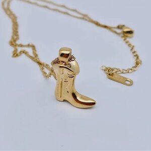 Gold cowgirl boot necklace, Vibrant Threads Boutique, NWT never been opened